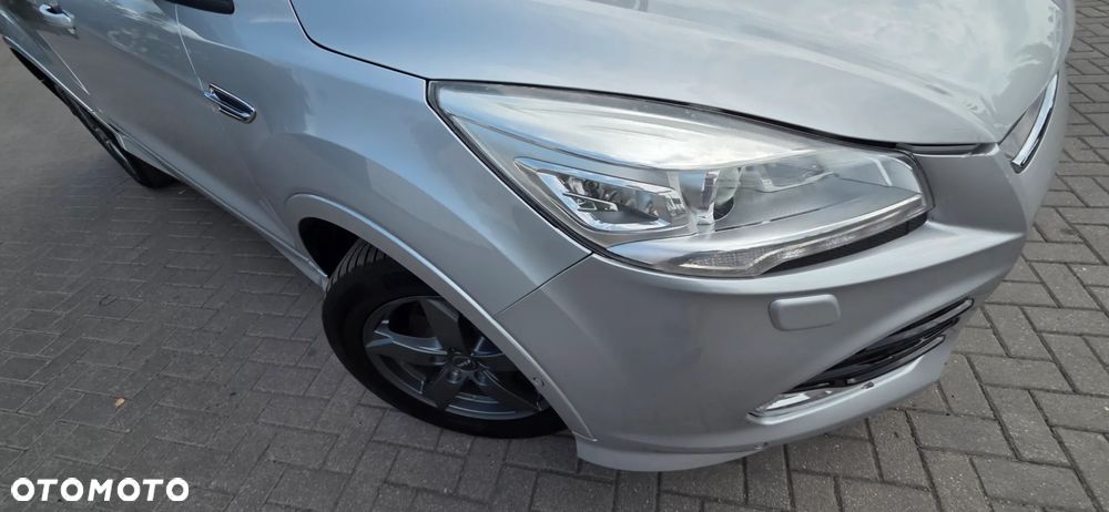 Ford Kuga 2.0 TDCi 4x4 Titanium - 22