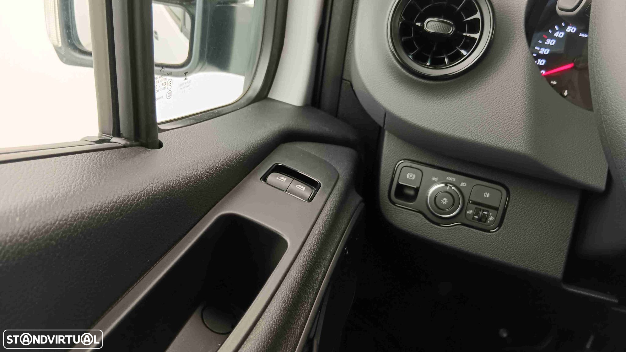Mercedes-Benz eSprinter 312/39 - 16