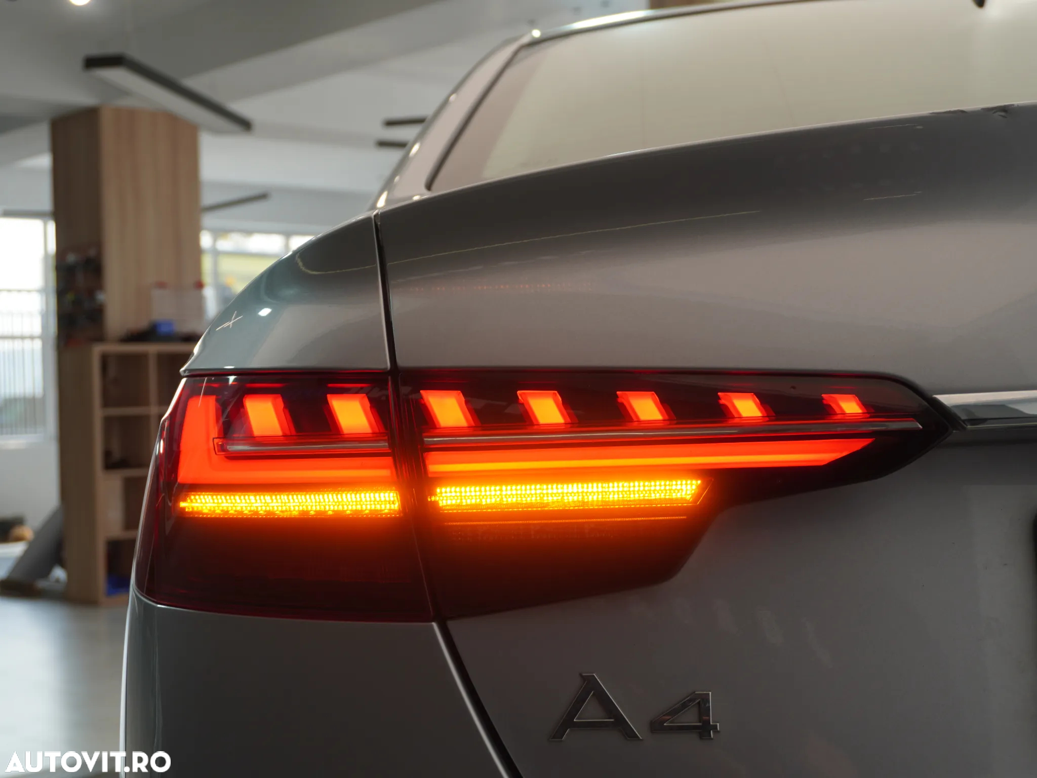 Audi A4 30 TDI S tronic advanced - 13