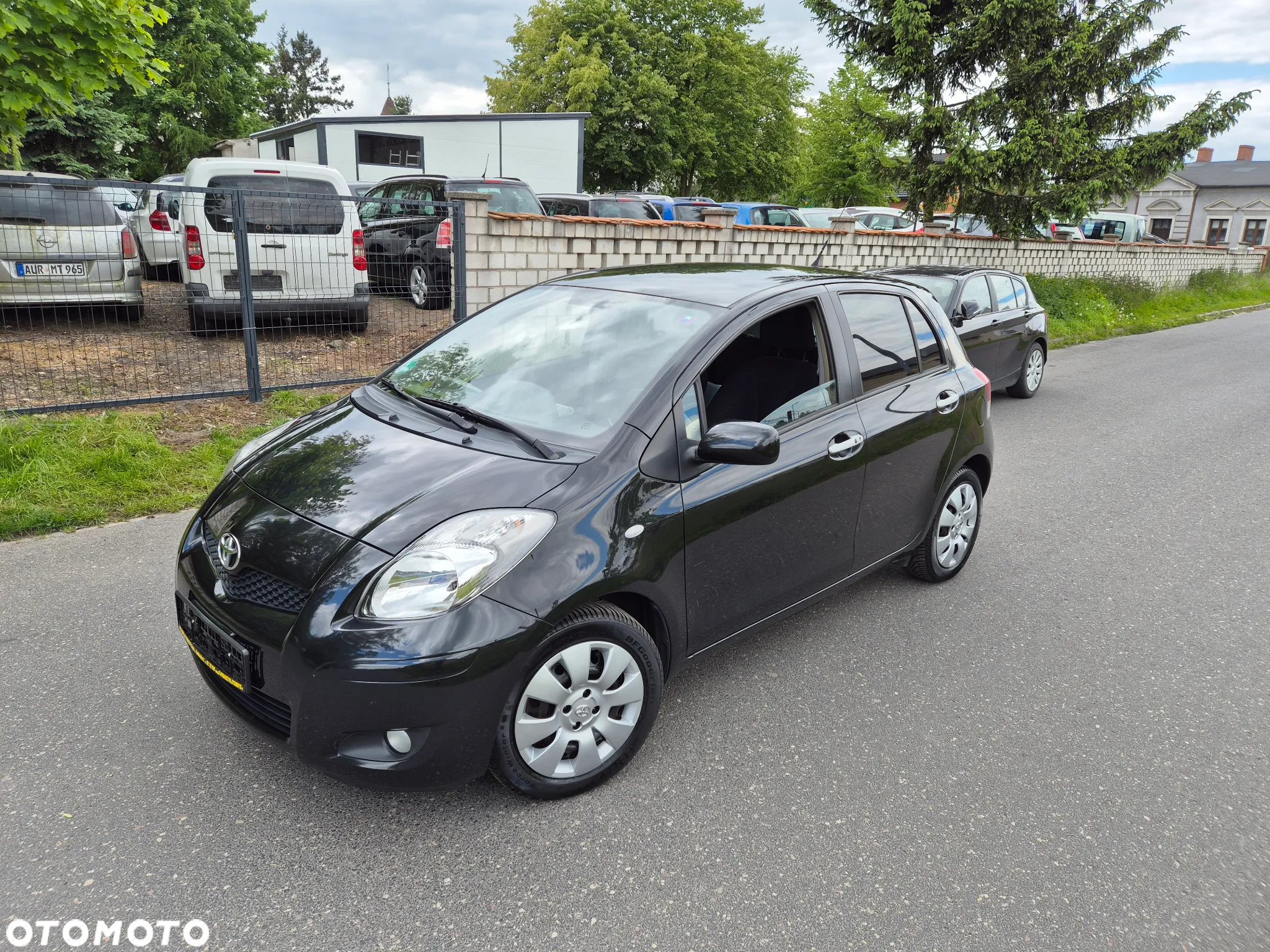 Toyota Yaris 1.33 VVT-i Executive - 11