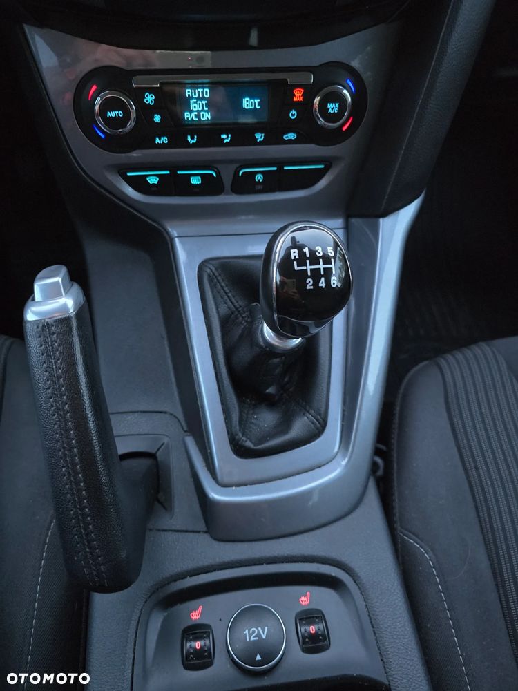 Ford Focus 1.0 EcoBoost STart-Stopp-System TITANIUM - 9