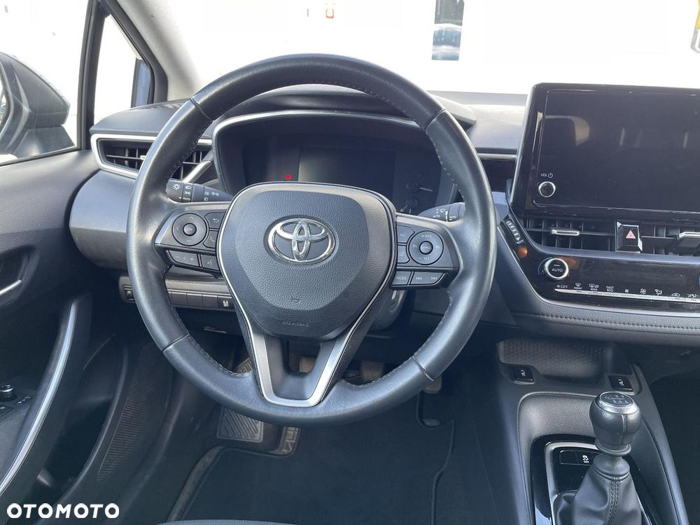 Toyota Corolla - 11