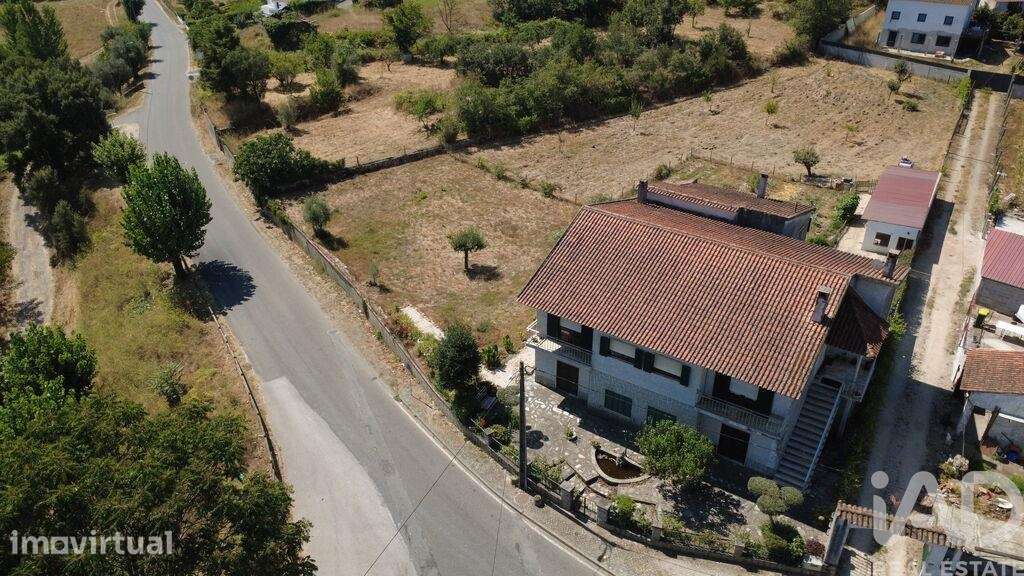 Casa / Villa T5 em Côja e Barril de Alva de 485,95 m2 - Grande imagem: 2/40