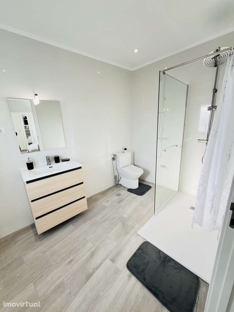 Quartos modernos com tudo incluído — entra e vive (sem preocupações)! - Grande imagem: 3/16