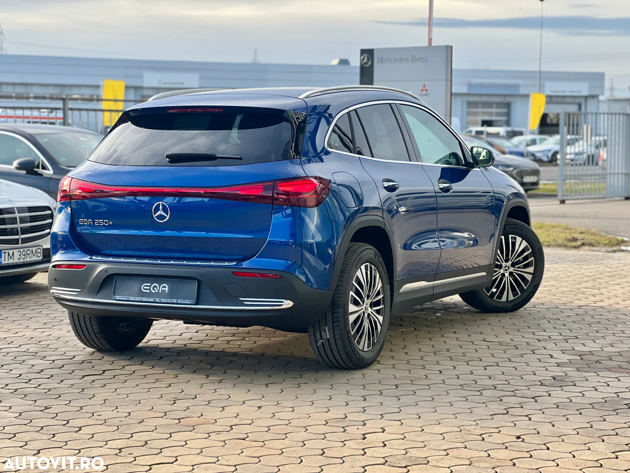 Mercedes-Benz EQA 250+ - 5