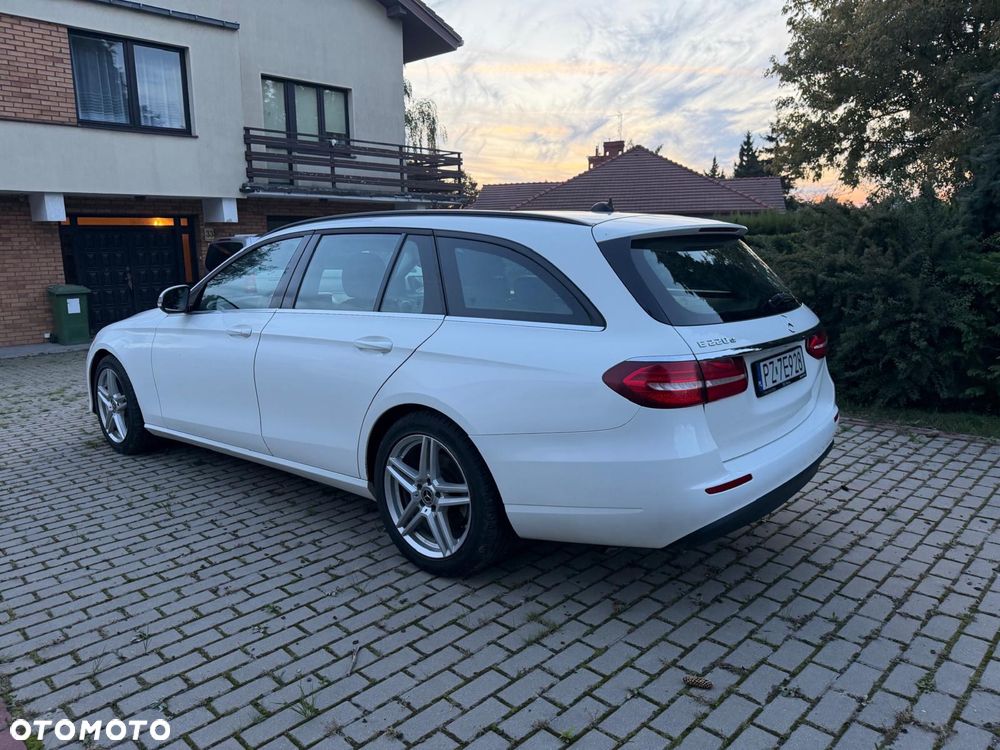 Mercedes-Benz Klasa E - 4