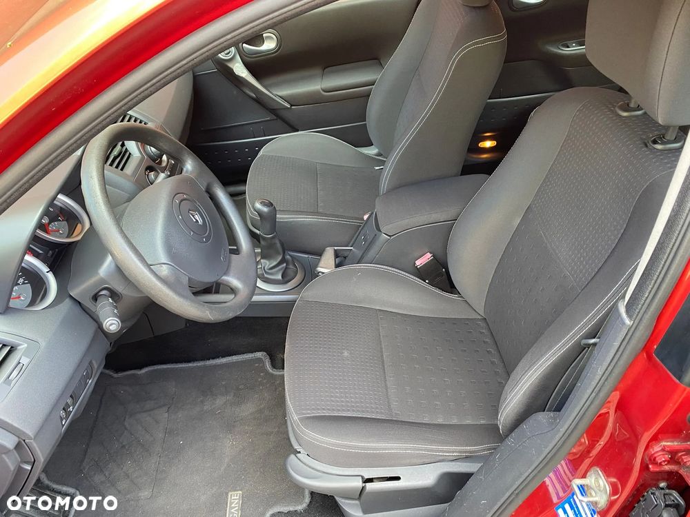 Renault Megane - 25