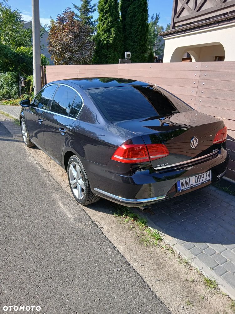 Volkswagen Passat 2.0 TDI 4Mot Highline DSG - 8