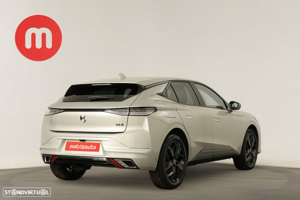 DS DS4 4 1.2 PureTech Performance Line EAT8 - 4