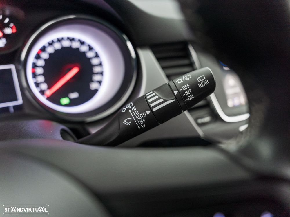 Opel Astra Sports Tourer 1.2 T GS Line S/S - 19