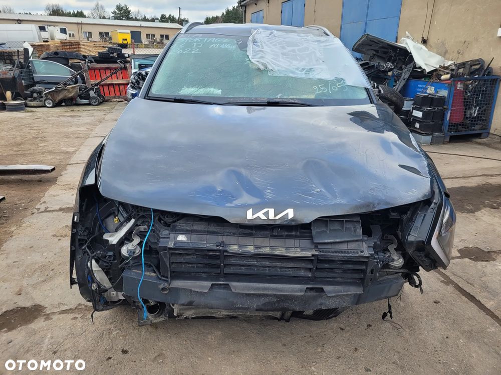 Kia Sportage 1.6 CRDI 2WD Eco-Dynamics+ (48V M-H) DCT Spirit - 4