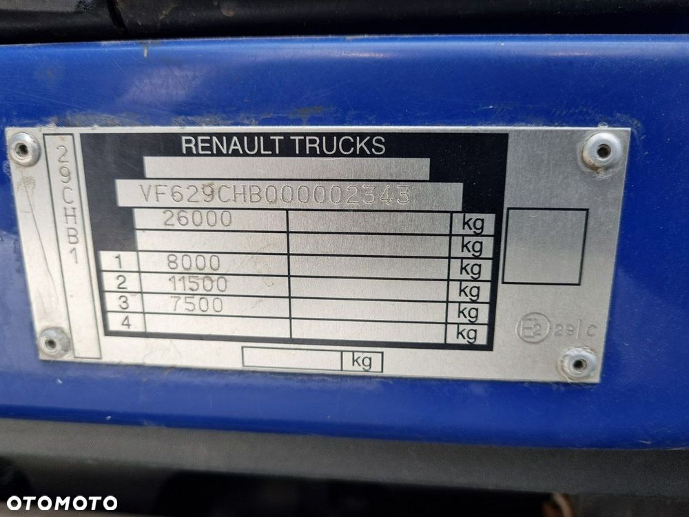 Renault D26 - 10