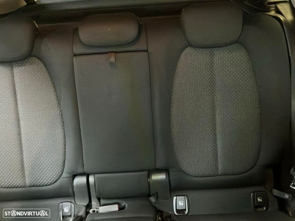 BMW X1 16 d sDrive Auto Advantage - 11