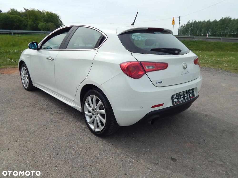 Alfa Romeo Giulietta 1.4 TB Distinctive - 10