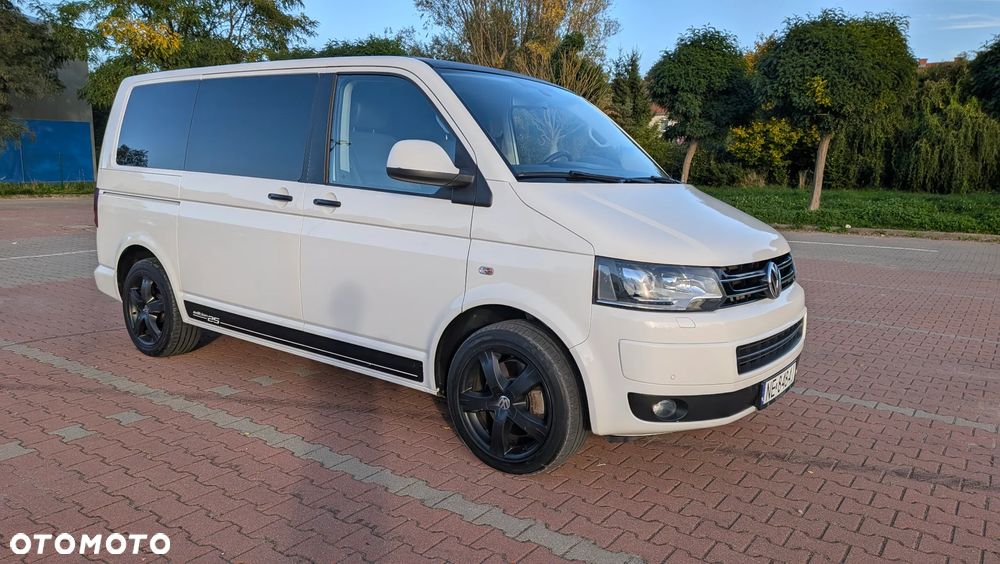 Volkswagen Multivan - 28
