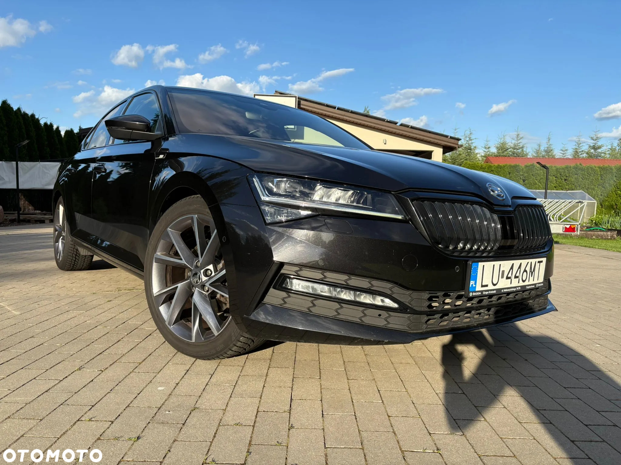 Skoda Superb 2.0 TDI SCR Sportline DSG - 2