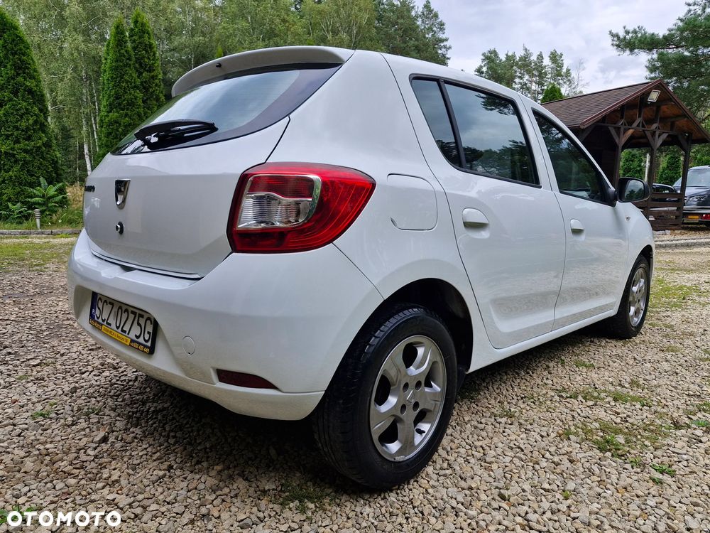 Dacia Sandero 1.2 16V 75 Essentiel - 16