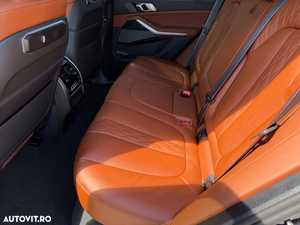 BMW X5 xDrive40d - 16
