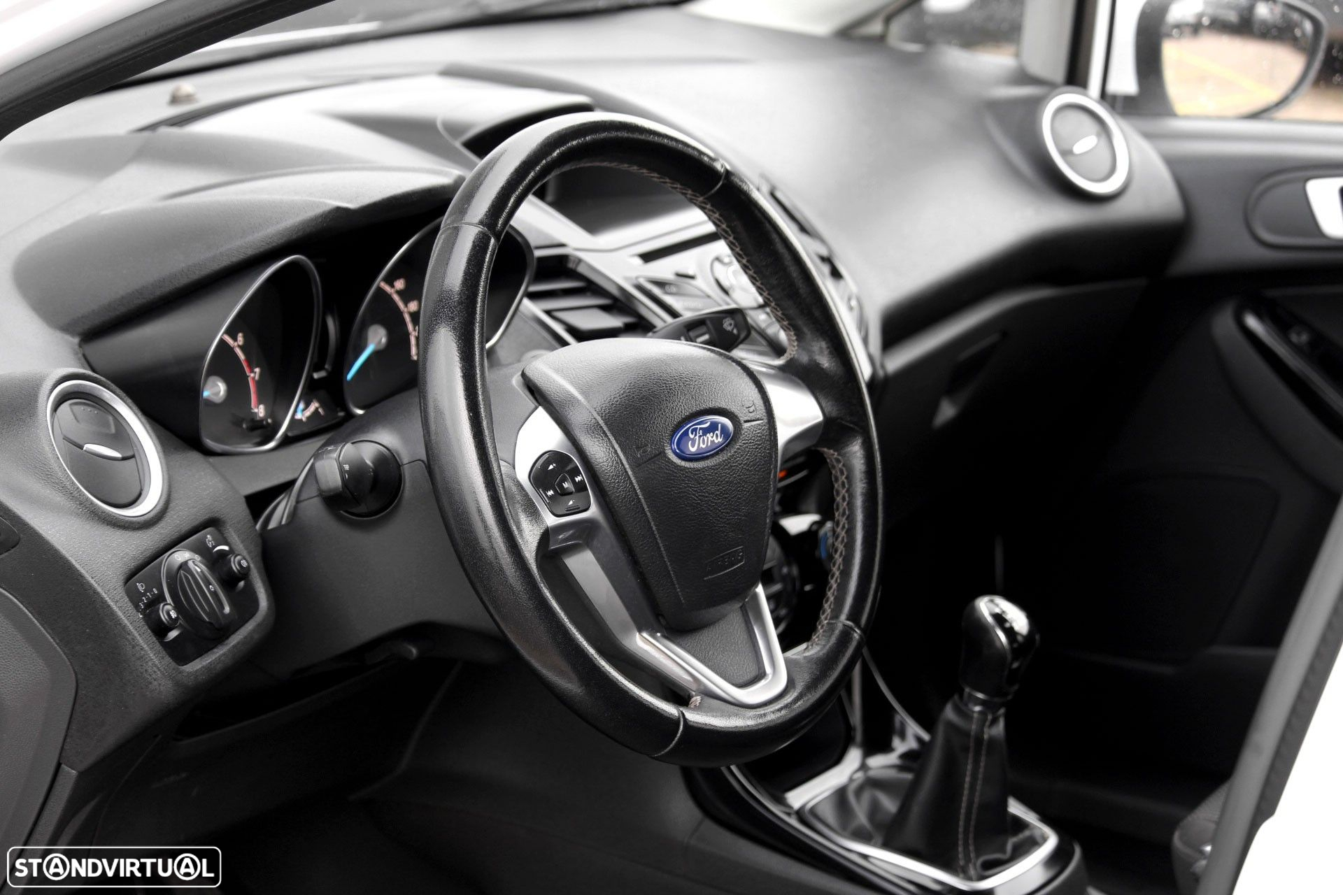 Ford Fiesta 1.0 Ti-VCT Titanium - 8