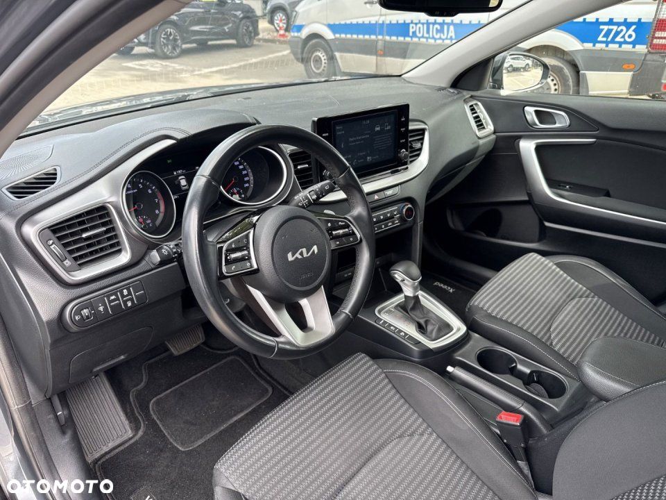 Kia XCeed - 17