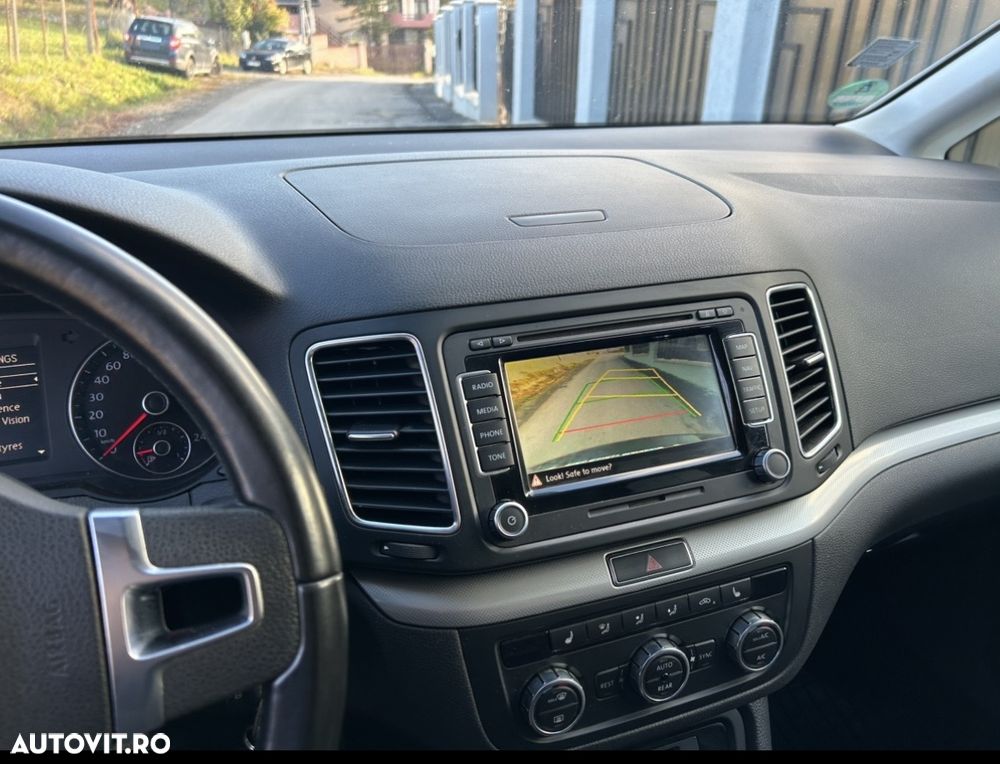 Volkswagen Sharan - 9