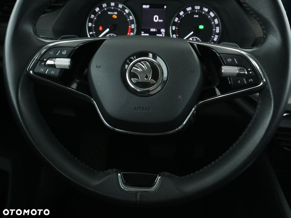 Skoda Octavia - 10