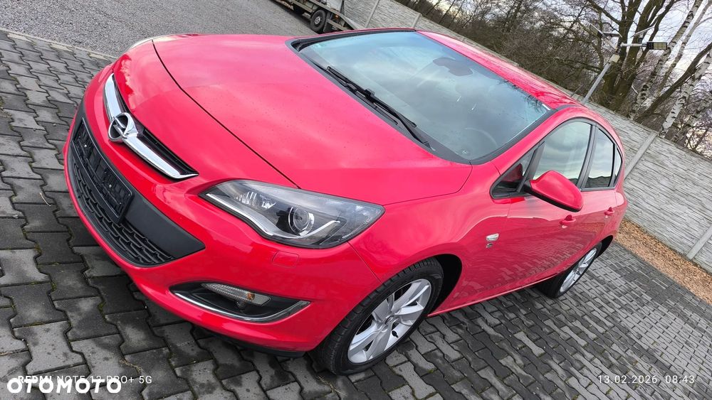 Opel Astra 1.4 Turbo 150 Jahre - 1