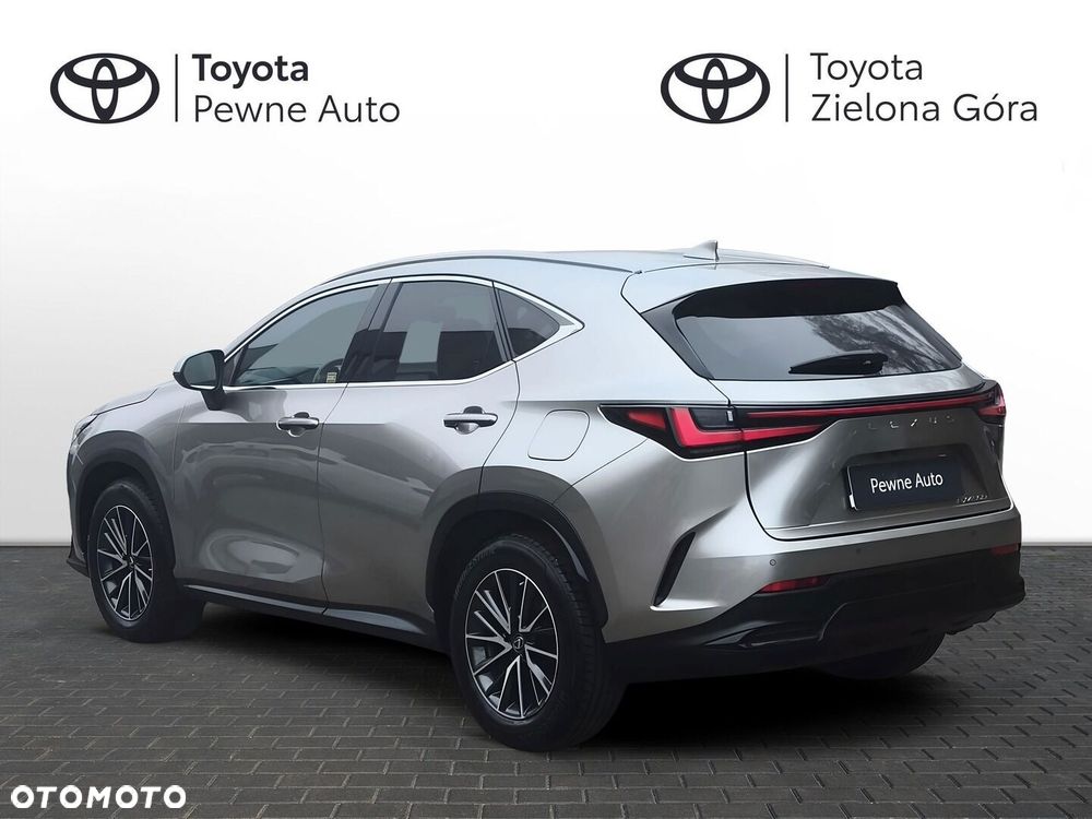 Lexus NX 450h+ Prestige AWD - 3