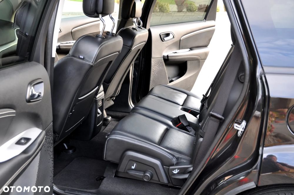 Fiat Freemont 2.0 Multijet 16V DPF Automatik Allrad Black Code - 25