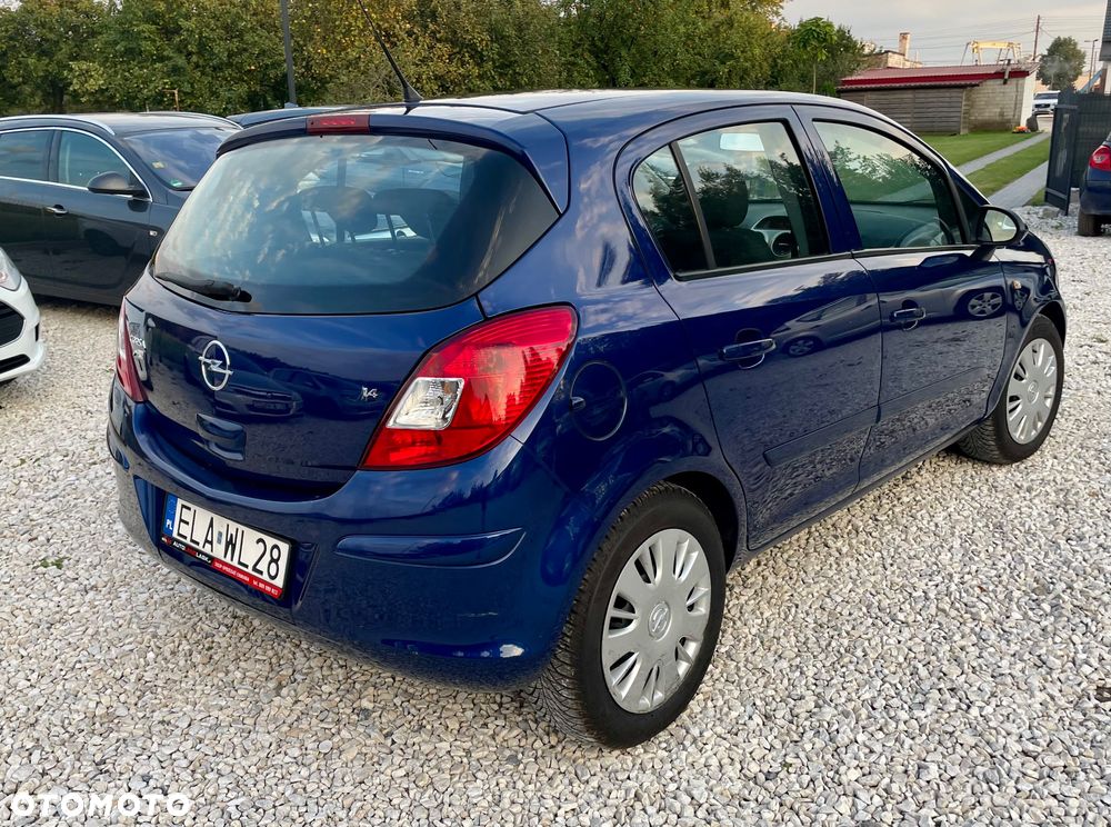 Opel Corsa 1.4 16V Enjoy - 8