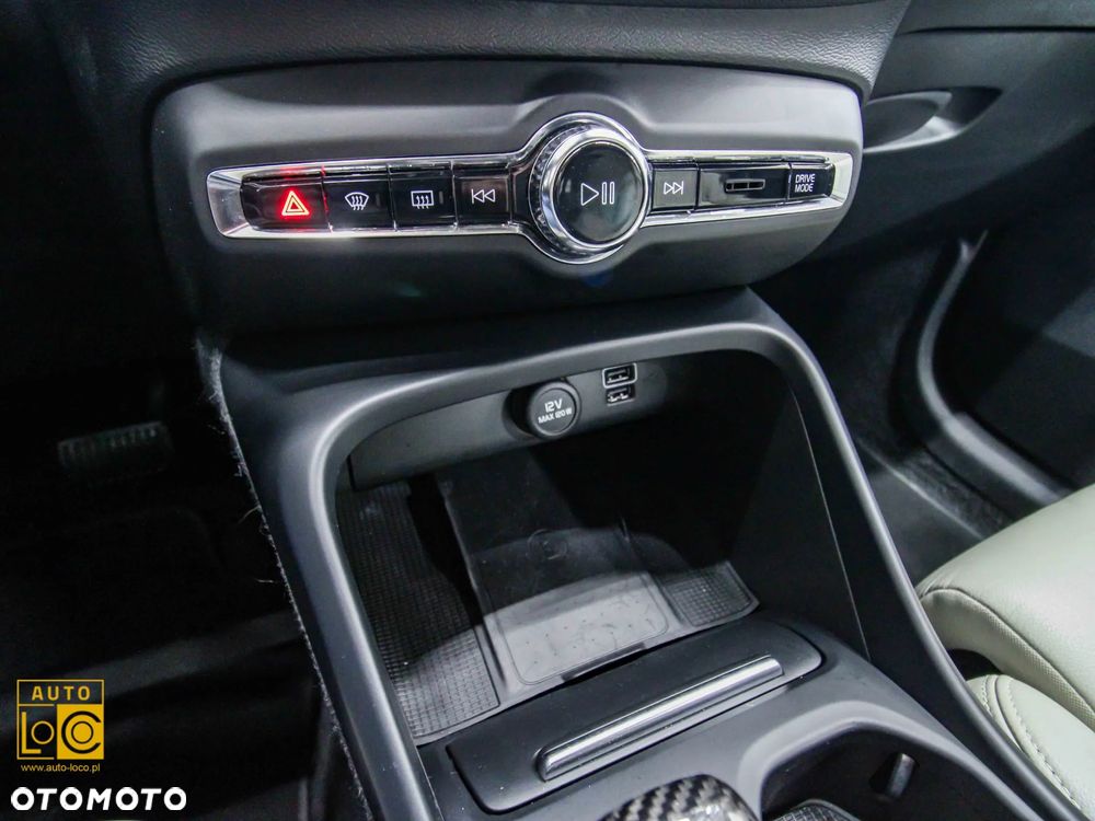 Volvo XC 40 T3 Inscription - 27