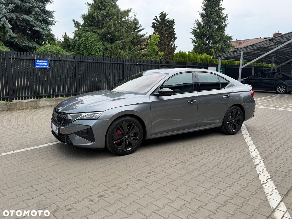 Skoda Octavia 2.0 TSI RS DSG - 1
