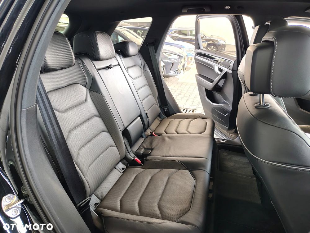 Volkswagen Touareg 3.0 V6 TDI 4Motion R-Line - 37