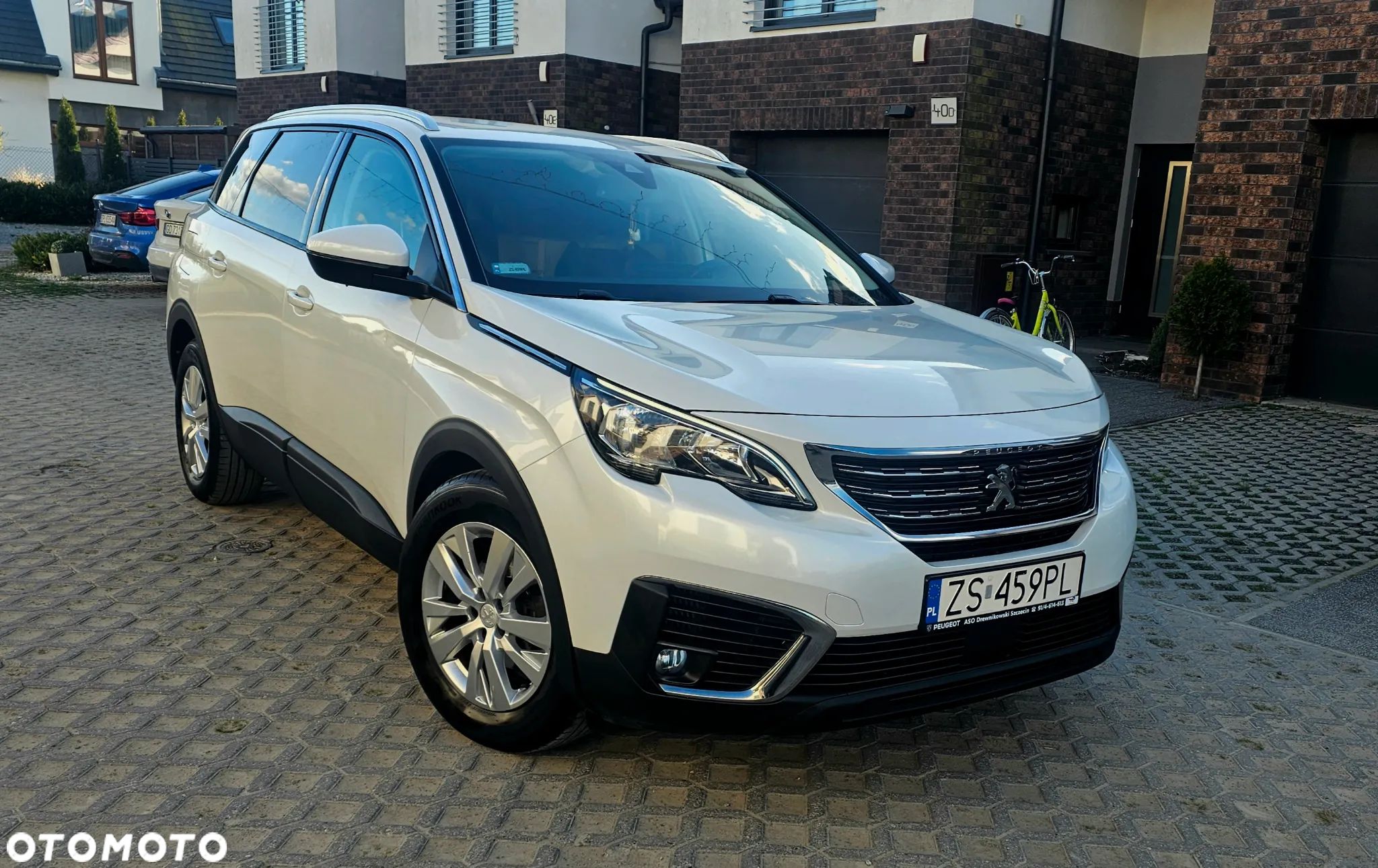 Peugeot 5008 1.2 PureTech Access - 1