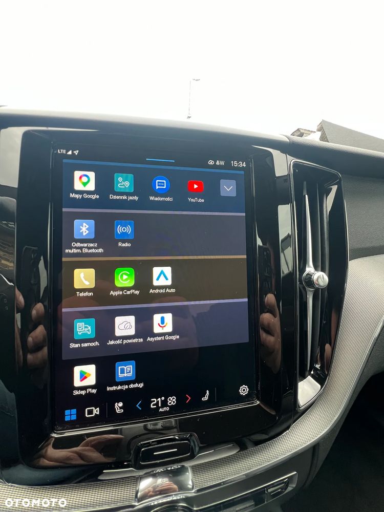 Volvo XC 60 B4 D AWD Plus Dark - 13