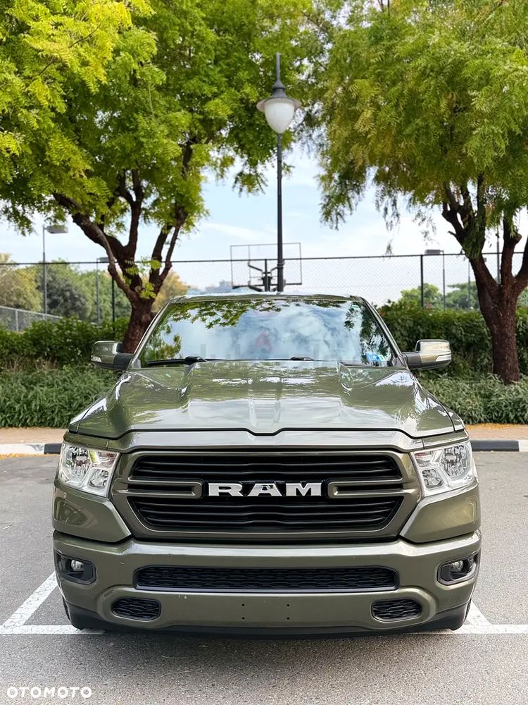 RAM 1500 5.7 Crew Cab Bighorn - 8
