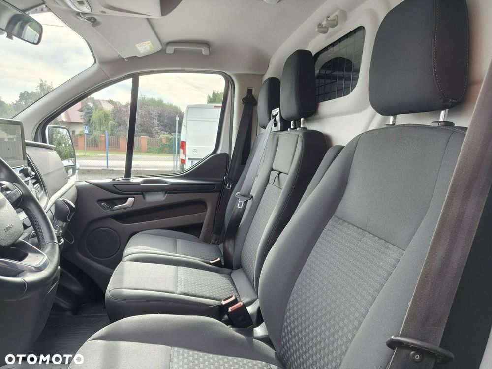 Ford Transit Custom - 14