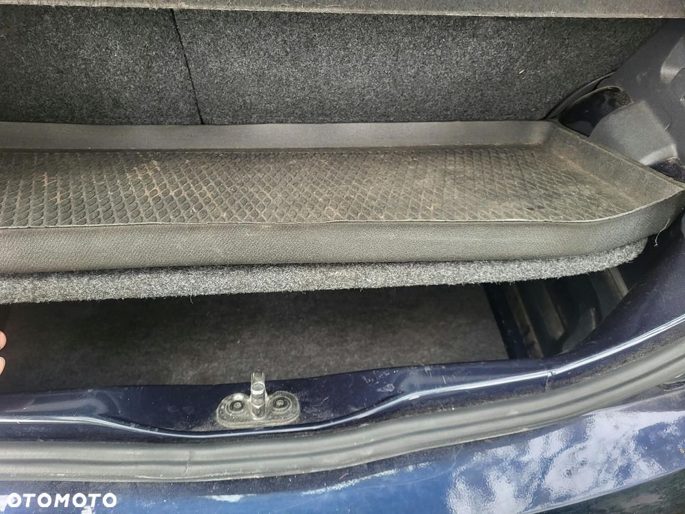 Volkswagen up! - 17
