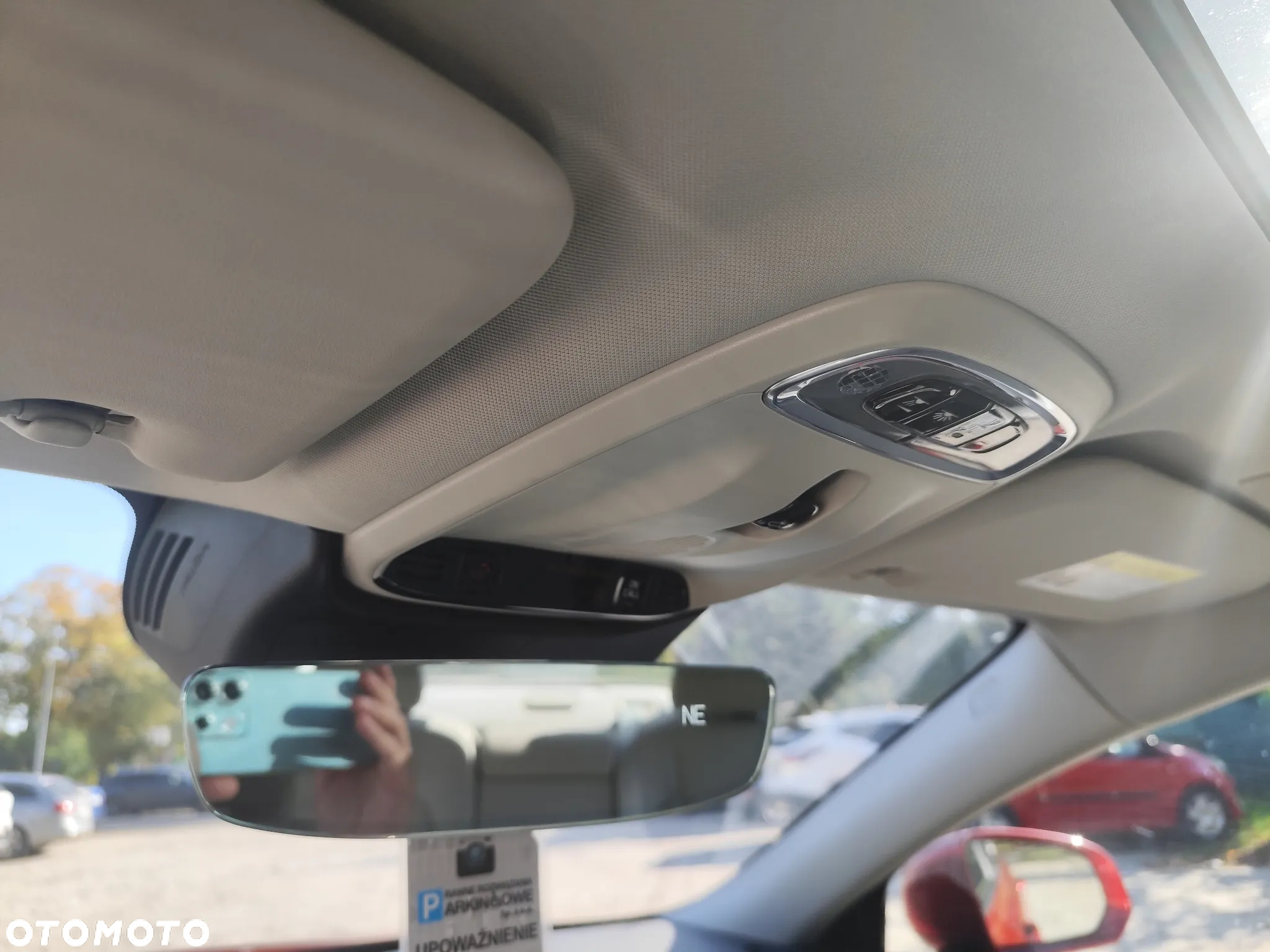 Volvo S60 T5 Momentum Pro - 28