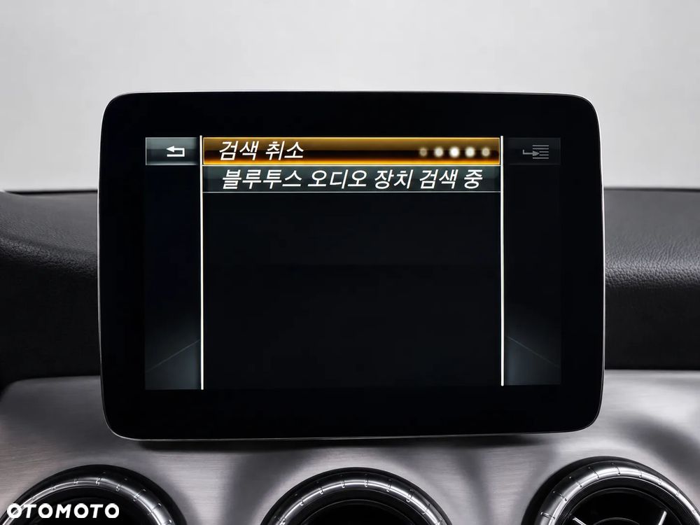 Mercedes-Benz CLA 250 4Matic 7G-DCT AMG Line - 30