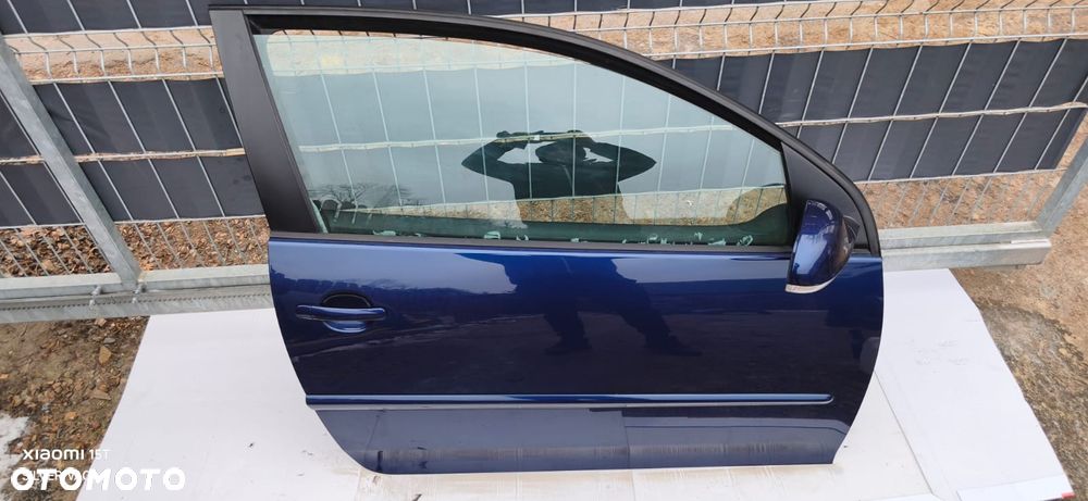 Drzwi prawy przód VW Golf 5 3d LD5Q kompletne pasażera części poszycie drzwi 3 drzwi - 1
