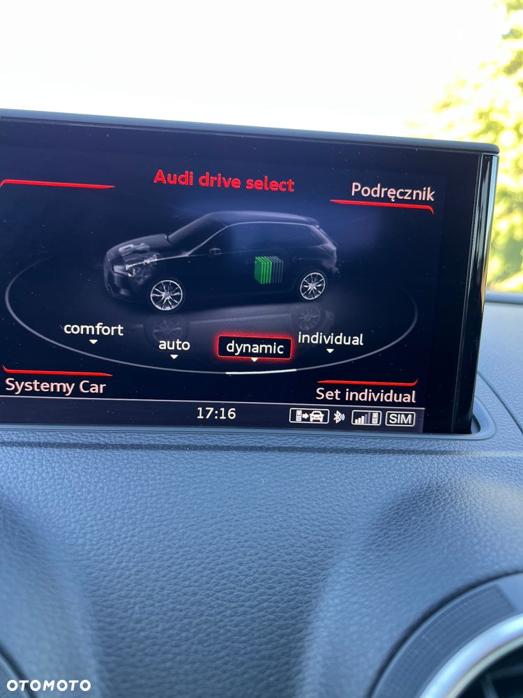 Audi A3 Sportback - 12