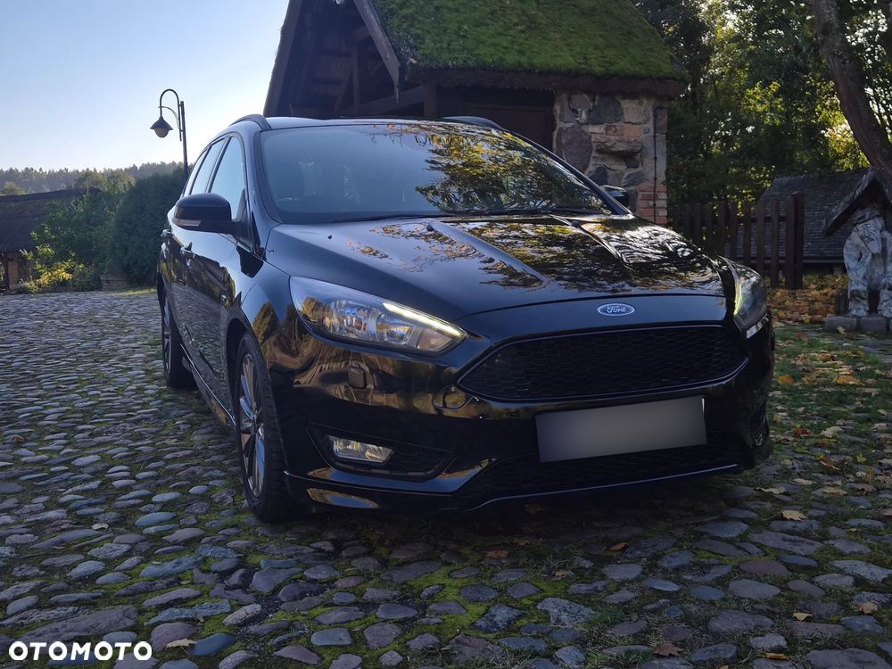 Ford Focus 1.5 EcoBlue ST-Line - 4