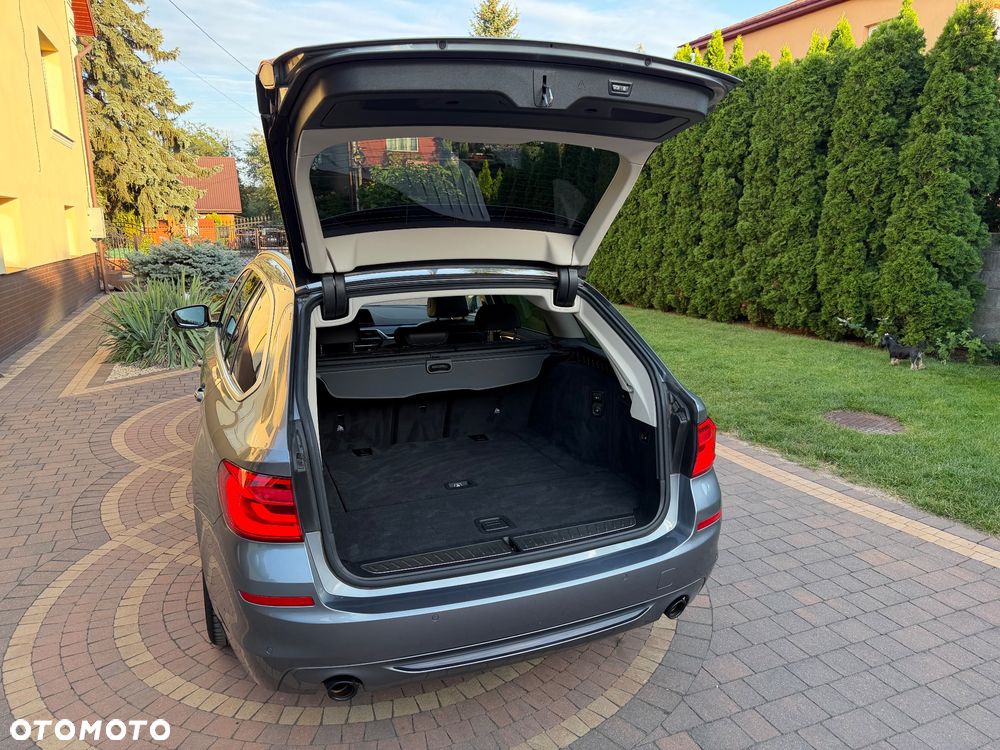 BMW Seria 5 520d Sport Line sport - 38