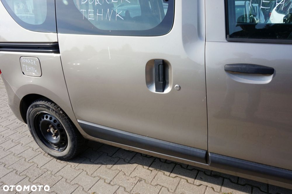 DRZWI TYLNE PRAWE DOKKER LIFT TEHNK 821019921R BEŻOWY DACIA 2017-2021 - 2