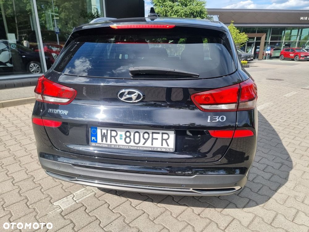 Hyundai i30 1.5 DPI Modern - 14