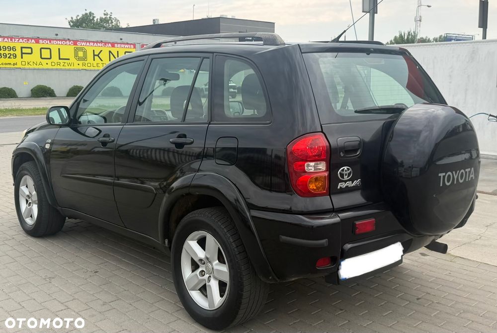 Toyota RAV4 D-4D 4x4 - 4