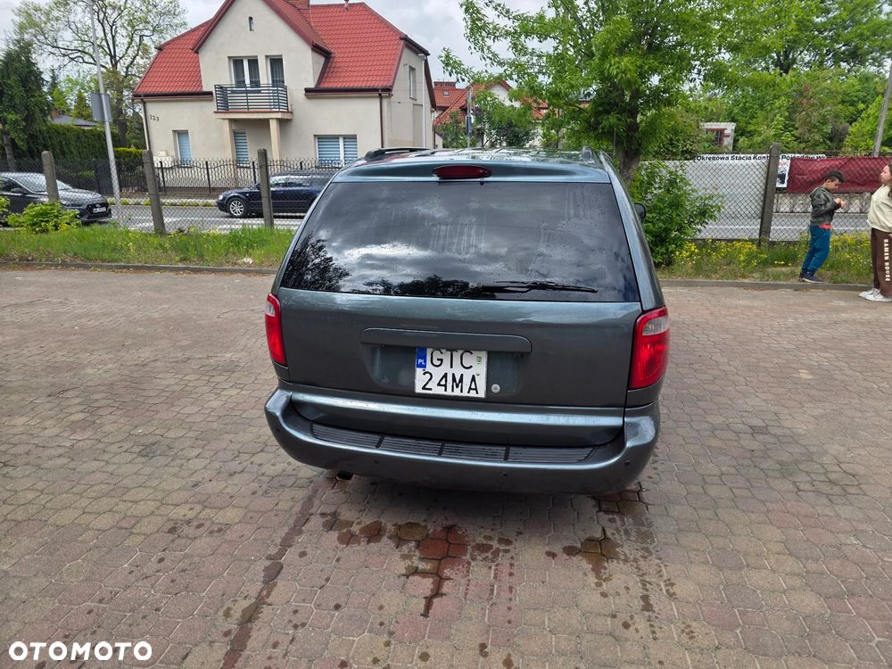 Chrysler Grand Voyager - 5