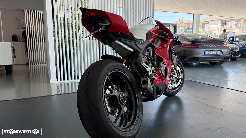 Ducati Panigale R V4R - 2