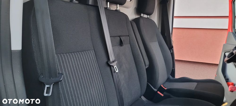 Ford Transit Custom - 12